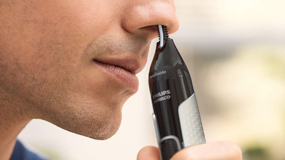 How to Use a Nose Hair Trimmer: The Entire Process Step by Step