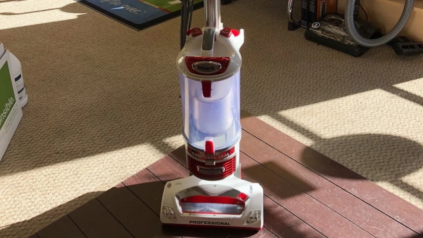 Shark Vacuum Won’t Turn On: How to Fix It?